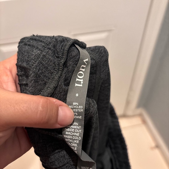 Vuori Performance Jogger sz small - Picture 4 of 6